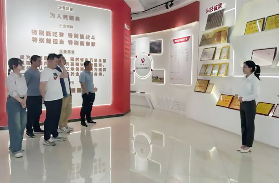 南昌市政建設集團開展“重溫奮斗史，啟航新征程”企業(yè)展廳講解活動